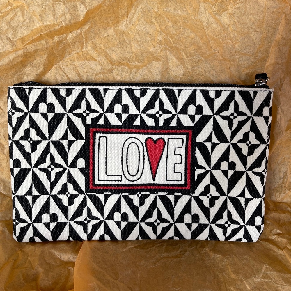 NWOT Brighton Pouch